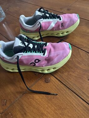 Oncloud running Pink and Lime Women's Running Sneakers